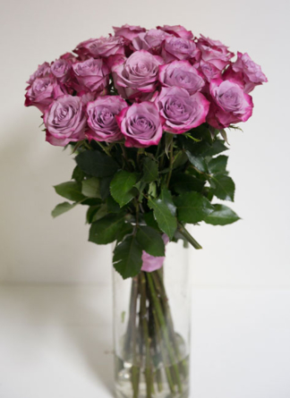 Virágposta - Lila rózsák - rózsacsokor, 60 cm-es rózsákkal